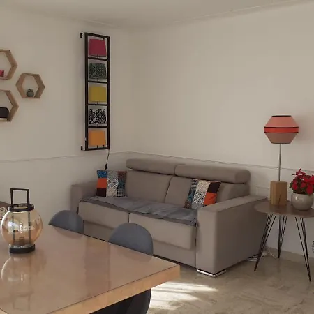 Apartment Raffine